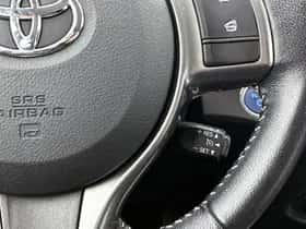 Toyota Yaris (2014) thumbnail 21