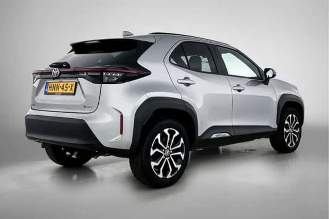 Toyota Yaris Cross (2025) thumbnail 2