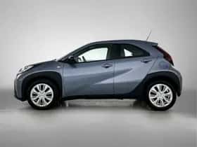 Toyota Aygo (2024) thumbnail 3