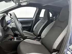 Toyota Aygo (2024) thumbnail 7