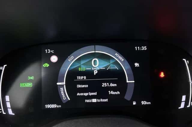 Toyota Yaris_Cross (2025) thumbnail 6