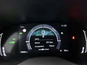 Toyota Yaris_Cross (2025) thumbnail 6