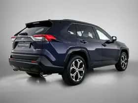 Toyota RAV4 (2025) thumbnail 2