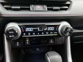 Toyota RAV4 (2025) thumbnail 15