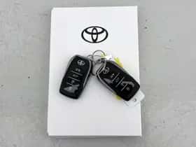 Toyota RAV4 (2025) thumbnail 28