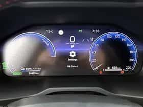 Toyota RAV4 (2025) thumbnail 6