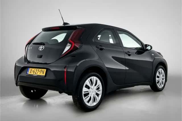 Toyota Aygo (2024) thumbnail 2