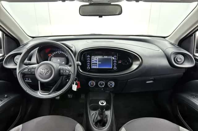 Toyota Aygo (2024) thumbnail 5