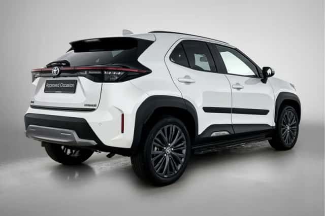 Toyota Yaris_Cross (2023) thumbnail 2