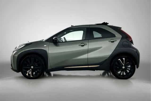 Toyota Aygo (2023) thumbnail 3