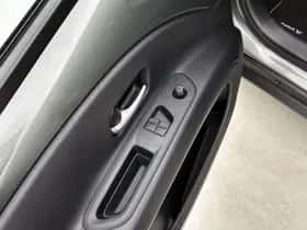 Toyota Aygo (2023) thumbnail 23