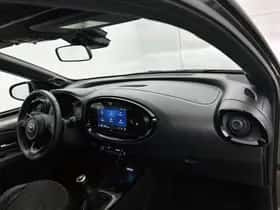 Toyota Aygo (2023) thumbnail 32