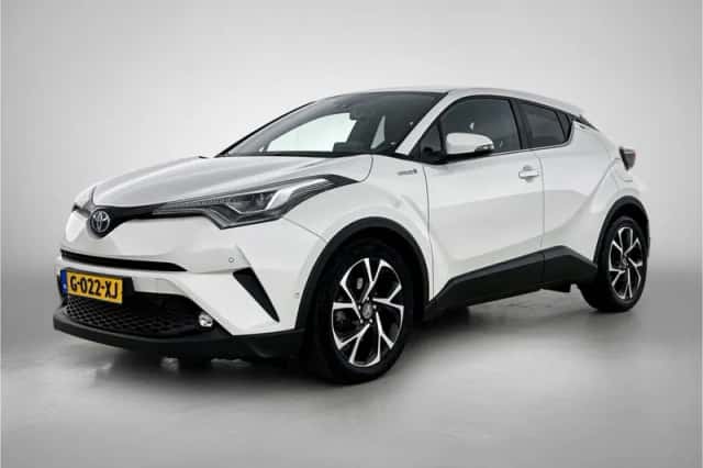 Toyota C-HR (2019) thumbnail 1