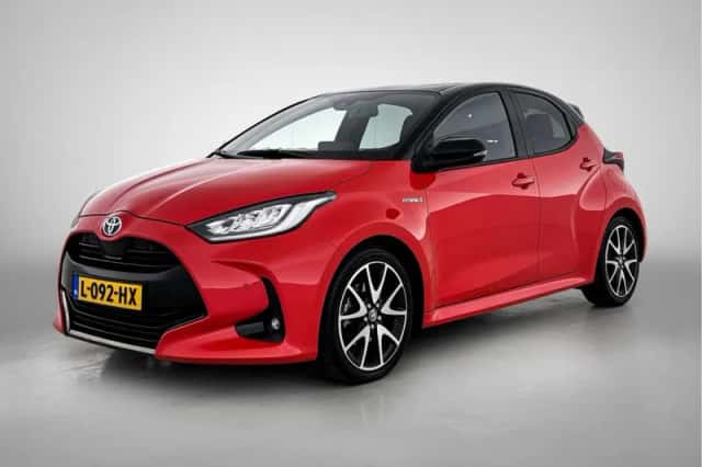 Toyota Yaris (2021) thumbnail 1