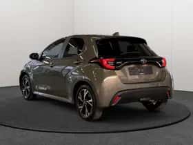Toyota Yaris (2025) thumbnail 2