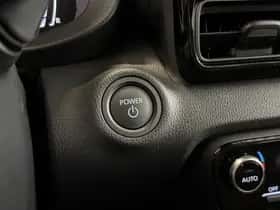 Toyota Yaris (2025) thumbnail 18