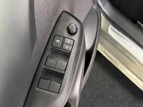 Toyota Yaris (2025) thumbnail 25
