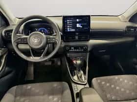 Toyota Yaris (2025) thumbnail 4