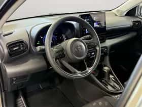Toyota Yaris (2025) thumbnail 8