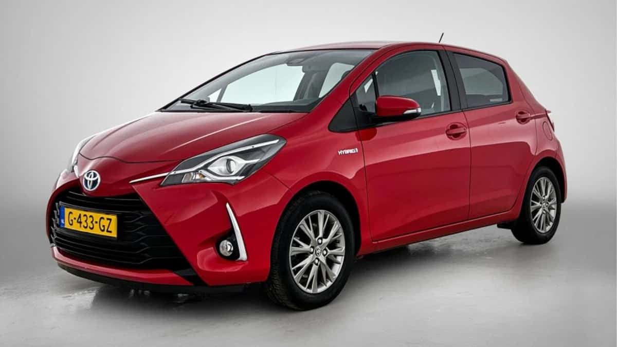 Toyota Yaris (2019) — foto 1