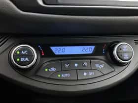 Toyota Yaris (2019) thumbnail 13