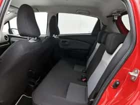 Toyota Yaris (2019) thumbnail 8