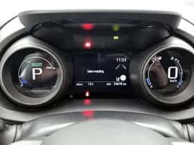 Toyota Yaris (2021) thumbnail 6