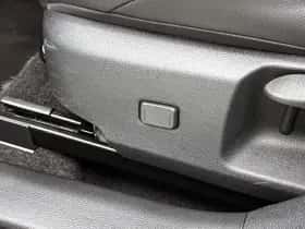 Toyota Corolla_Touring_Sports (2025) thumbnail 24