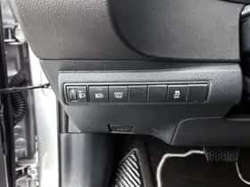 Toyota Corolla_Touring_Sports (2025) thumbnail 25