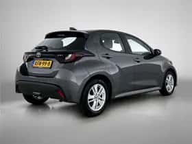Toyota Yaris (2025) thumbnail 2