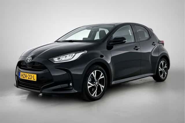 Toyota Yaris (2025) thumbnail 1