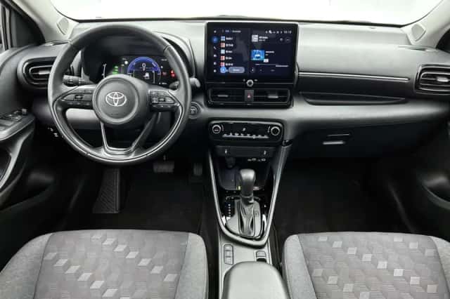 Toyota Yaris (2025) thumbnail 5