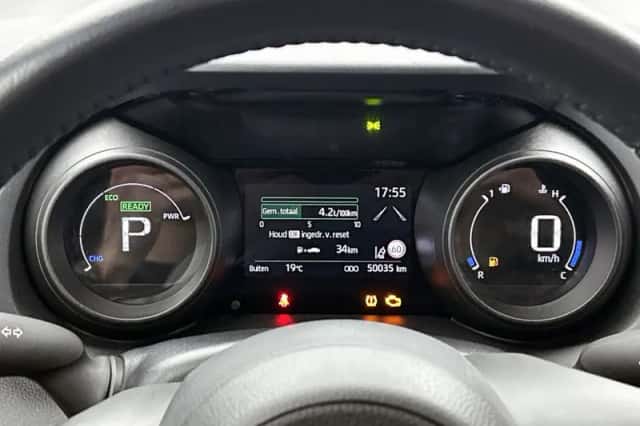 Toyota Yaris_Cross (2023) thumbnail 5