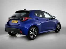 Toyota Yaris (2025) thumbnail 2