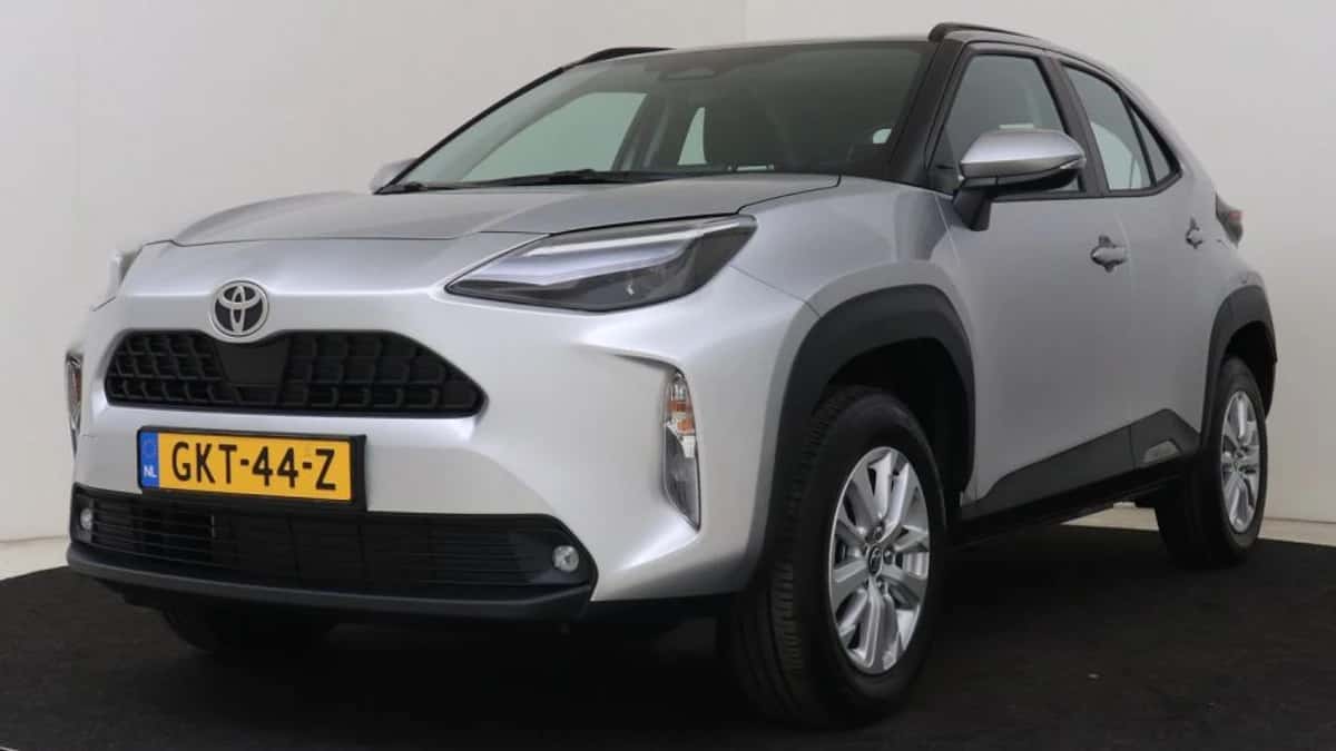 Toyota Yaris_Cross (2024) — foto 1