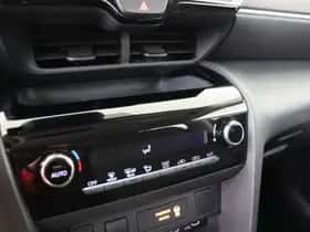 Toyota Yaris_Cross (2024) thumbnail 26