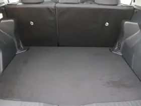 Toyota Yaris_Cross (2024) thumbnail 32