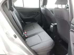 Toyota Yaris_Cross (2024) thumbnail 36