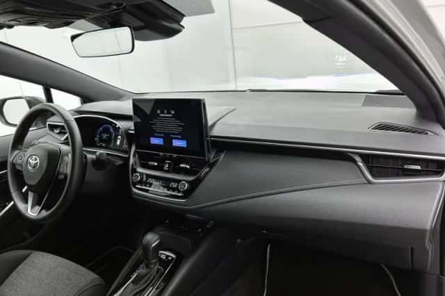Toyota Corolla_Touring_Sports (2025) thumbnail 6