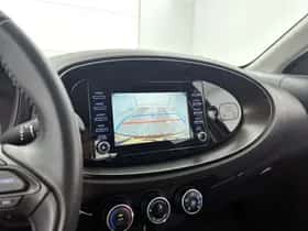 Toyota Aygo (2022) thumbnail 8