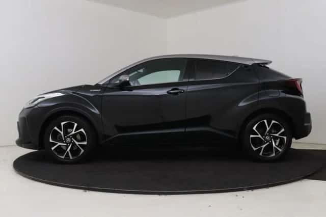 Toyota C-HR (2020) thumbnail 3
