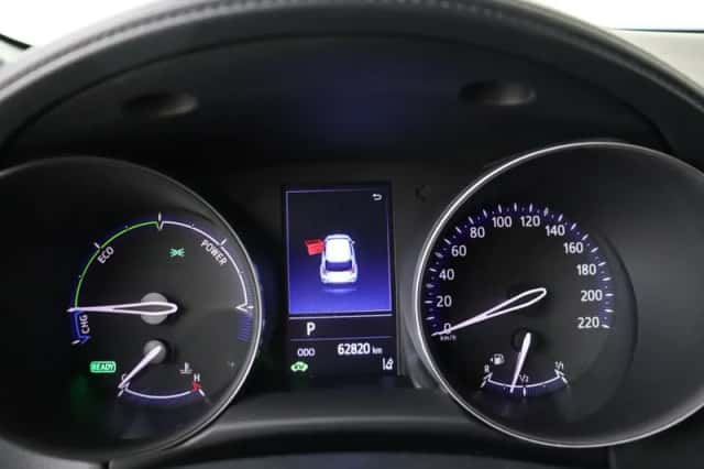 Toyota C-HR (2020) thumbnail 5