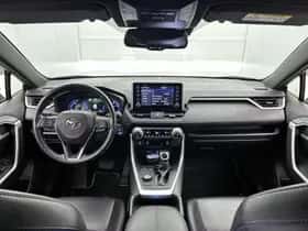 Toyota RAV4 (2020) thumbnail 4