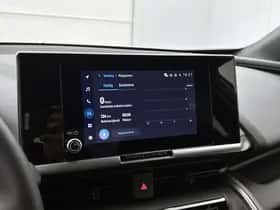 Toyota C-HR (2025) thumbnail 9