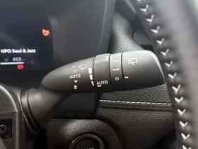 Toyota RAV4 (2025) thumbnail 28