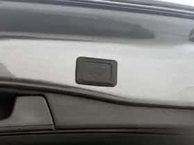 Toyota RAV4 (2025) thumbnail 30