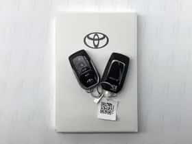 Toyota RAV4 (2025) thumbnail 33