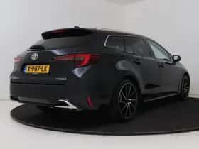 Toyota Corolla_Touring_Sports (2023) thumbnail 2