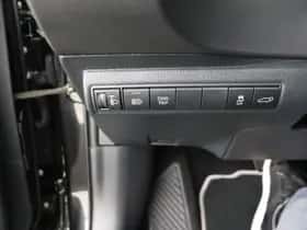 Toyota Corolla_Touring_Sports (2023) thumbnail 11