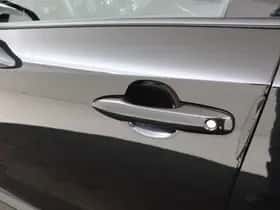 Toyota Corolla_Touring_Sports (2023) thumbnail 4